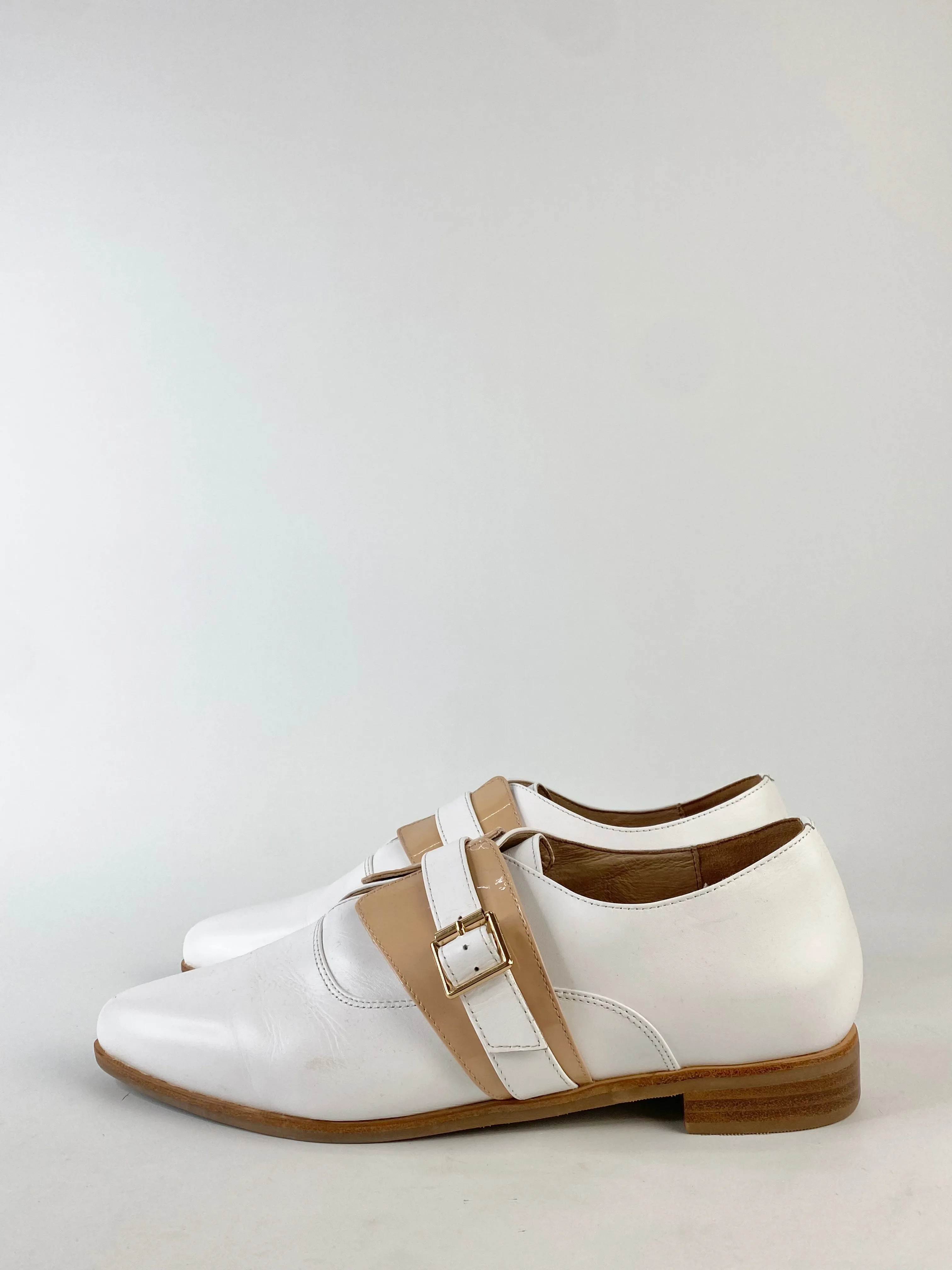 Bared White & Tan Loafers - EU42