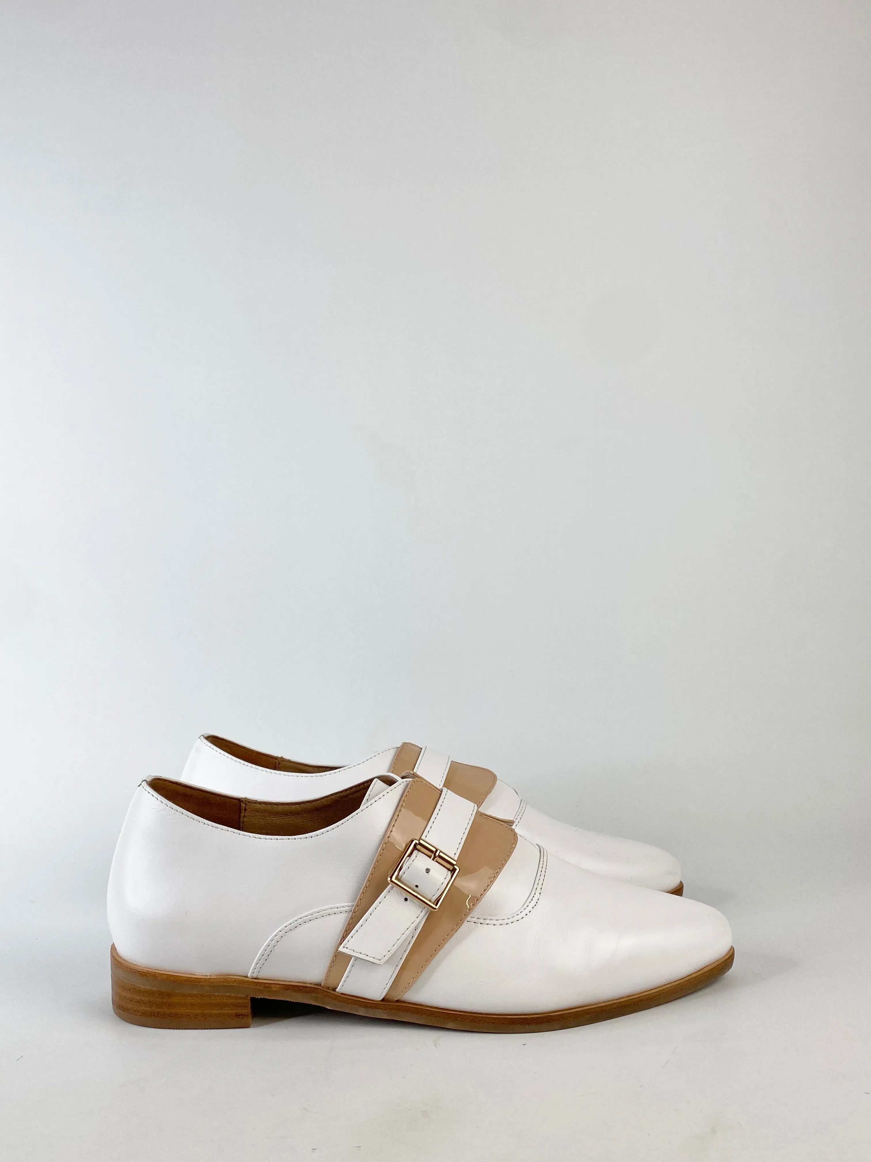 Bared White & Tan Loafers - EU42