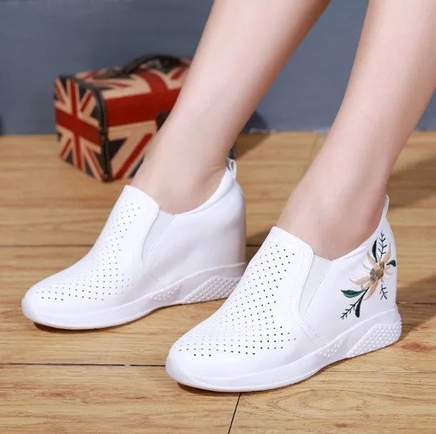 Petite Slip On Inner Heel Leather Sneakers AP120