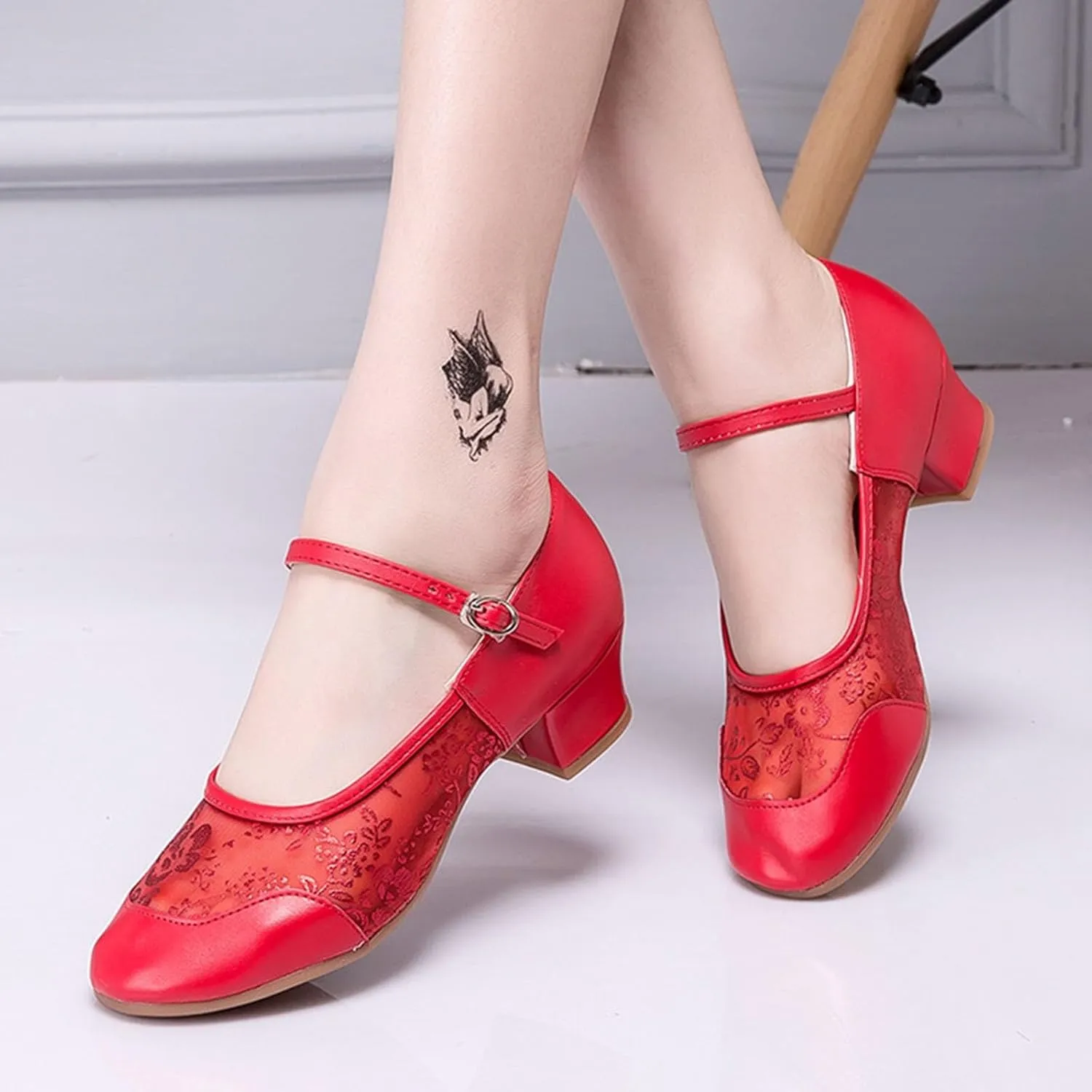 Women's Dress Shoes Women's Middle Heel Mesh Latin Dance Shoes Single Shoe Dance