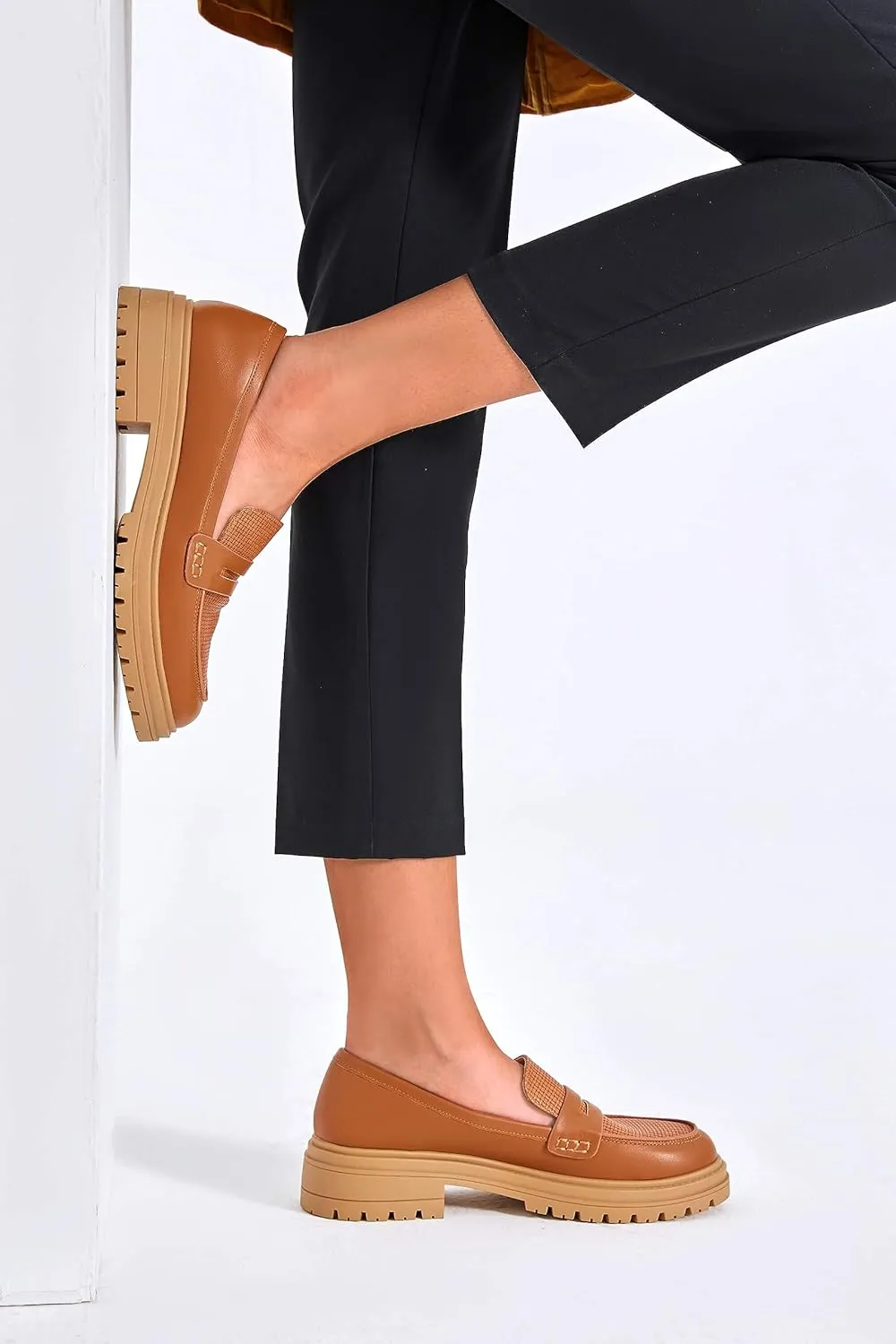 Women's Platform Penny Loafers Comfort Chunky Heel Slip On Business Work Dress Shoes